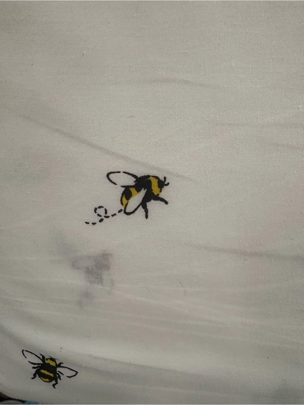 Kate Spade 100% Cotton Percale Dainty Flying BUMBLE BEES Sheet Set- Queen size